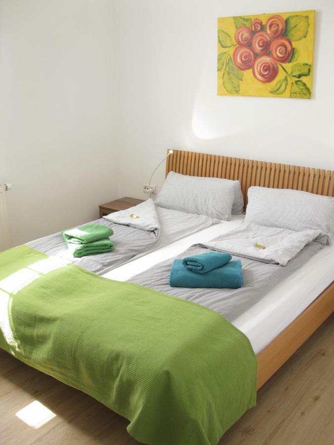 Ferienwohnung Apart-Coli Кёльн Экстерьер фото